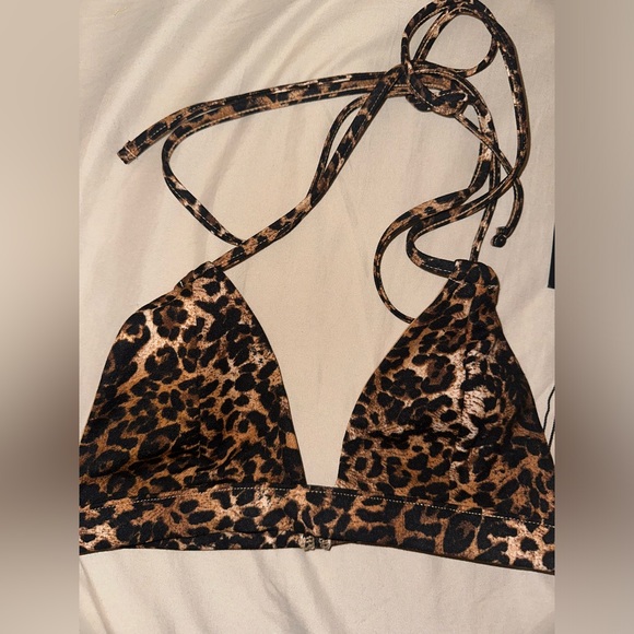 Leopard print bikini - Picture 6 of 7